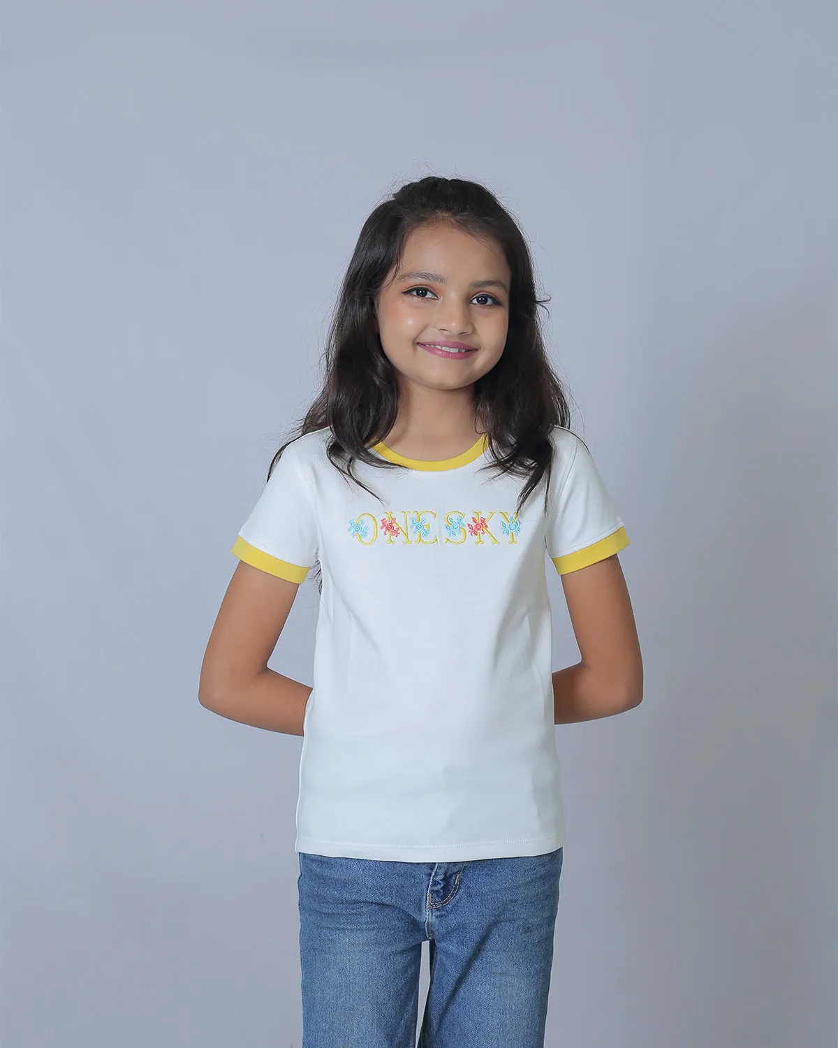 Girls White/Yellow Round Neck T-Shirt