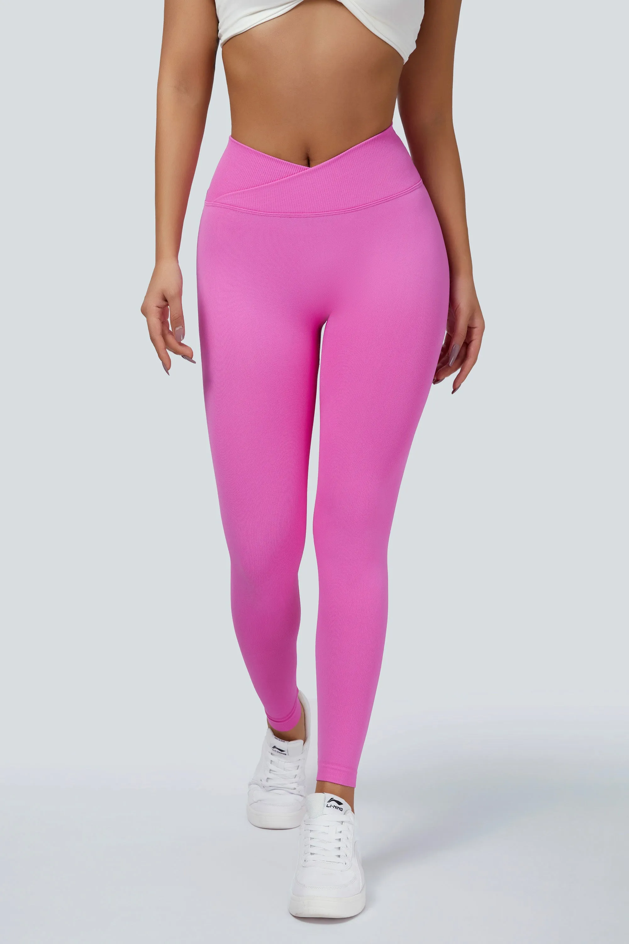 Seamless V-Waist Scrunch Leggings