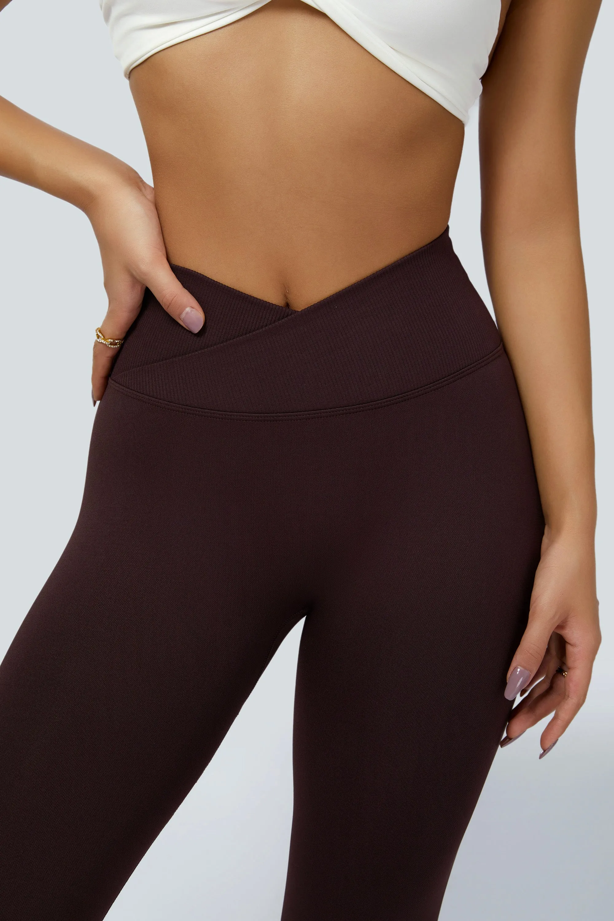 Seamless V-Waist Scrunch Leggings