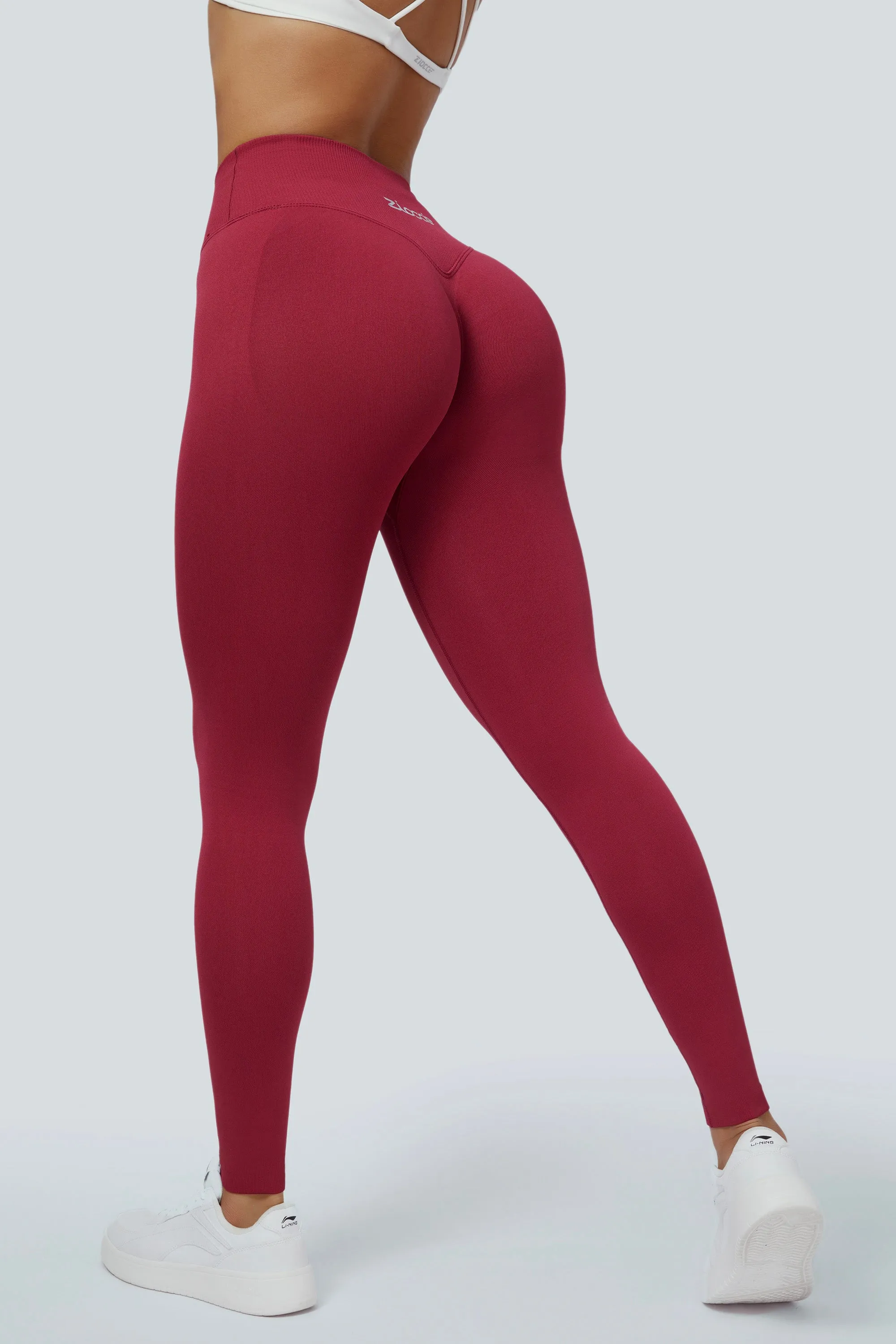 Seamless V-Waist Scrunch Leggings